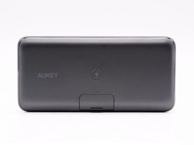 AUKEY傲基20000mAh无线充移动电源PB-WL03